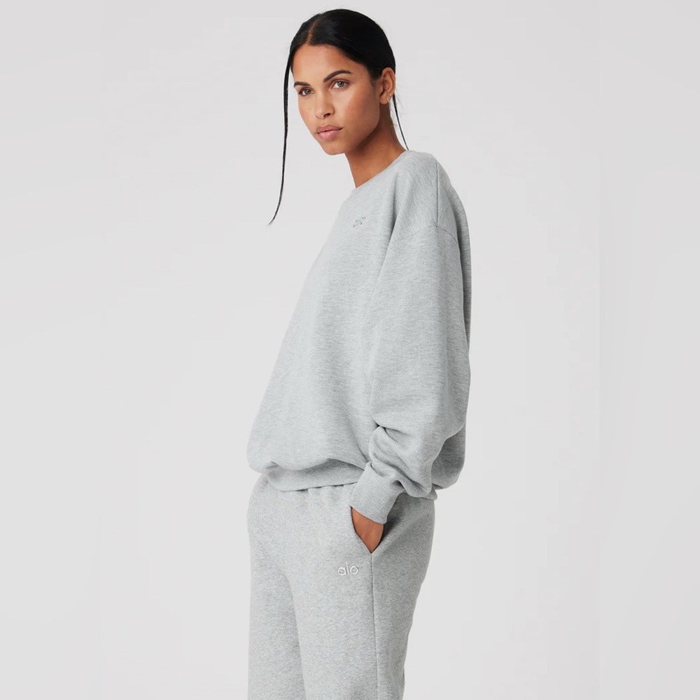 Alo Yoga Accolade Crewneck Pullover Grey Size M